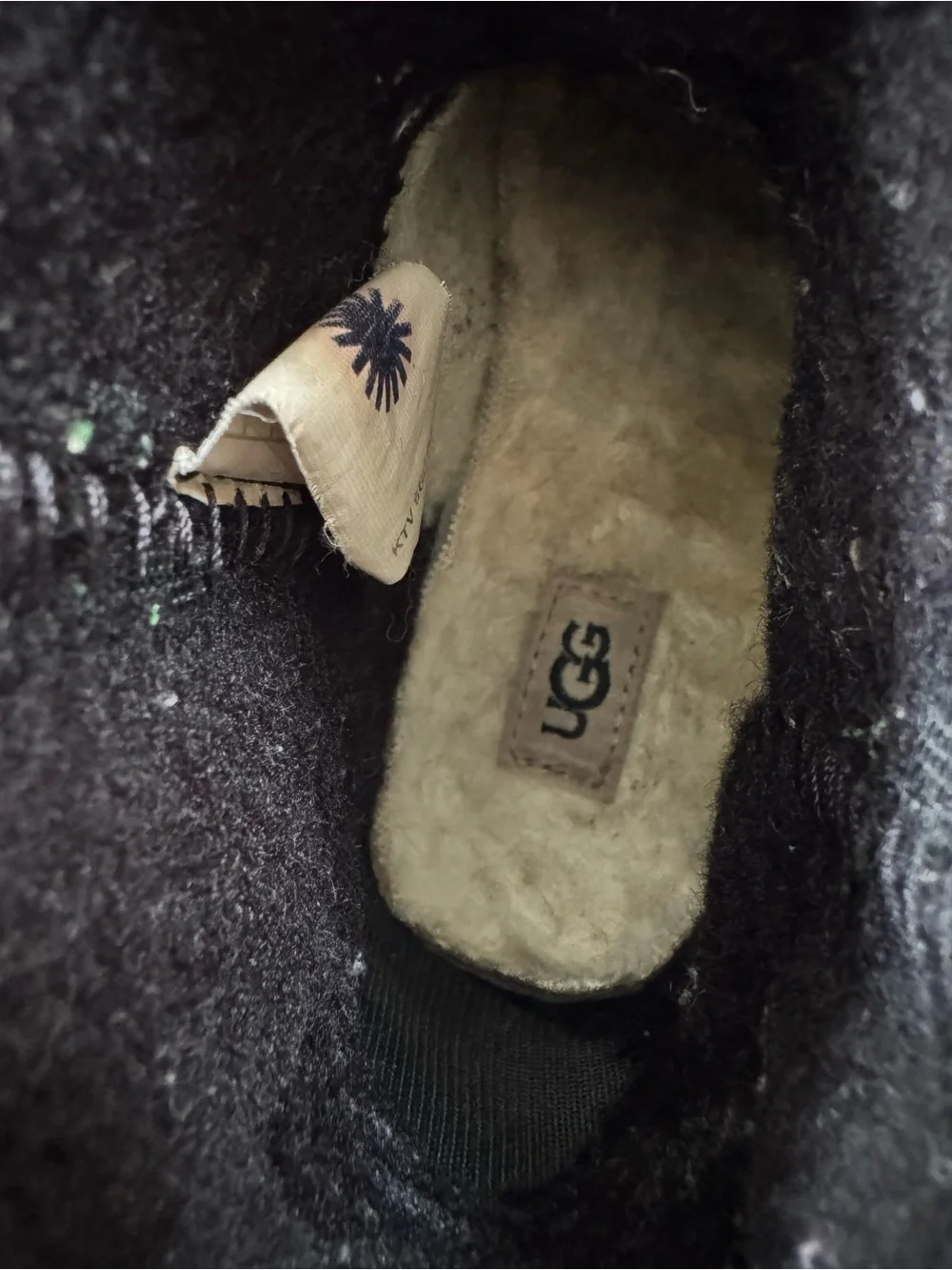 UGG kids classic